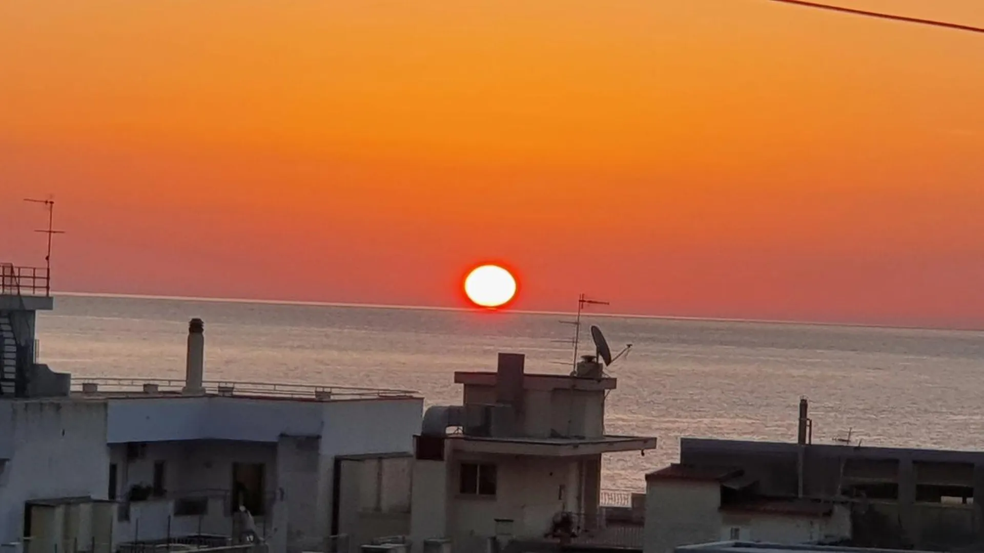 דירות לטויאני Terrazza Fiumara 0*,  איטליה